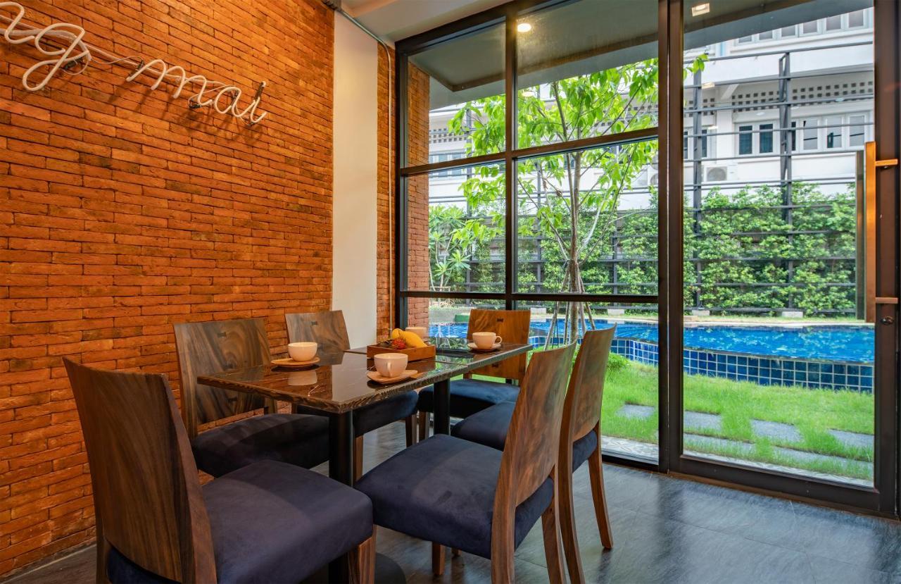 Momo Hotel Τσιάνγκ Μάι Εξωτερικό φωτογραφία